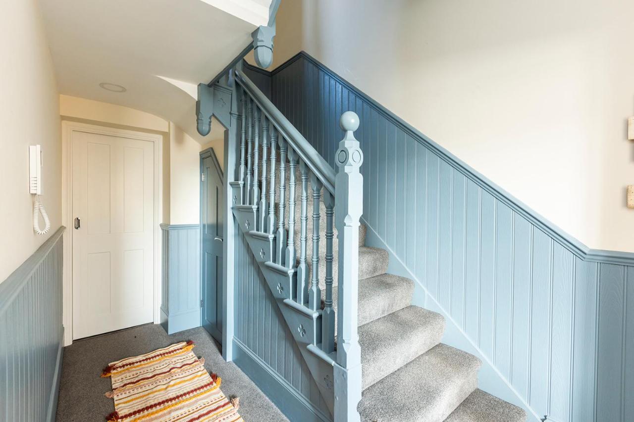Stunning Seaside Apartment Over 3 Floors Near Margate Westgate-on-Sea Buitenkant foto