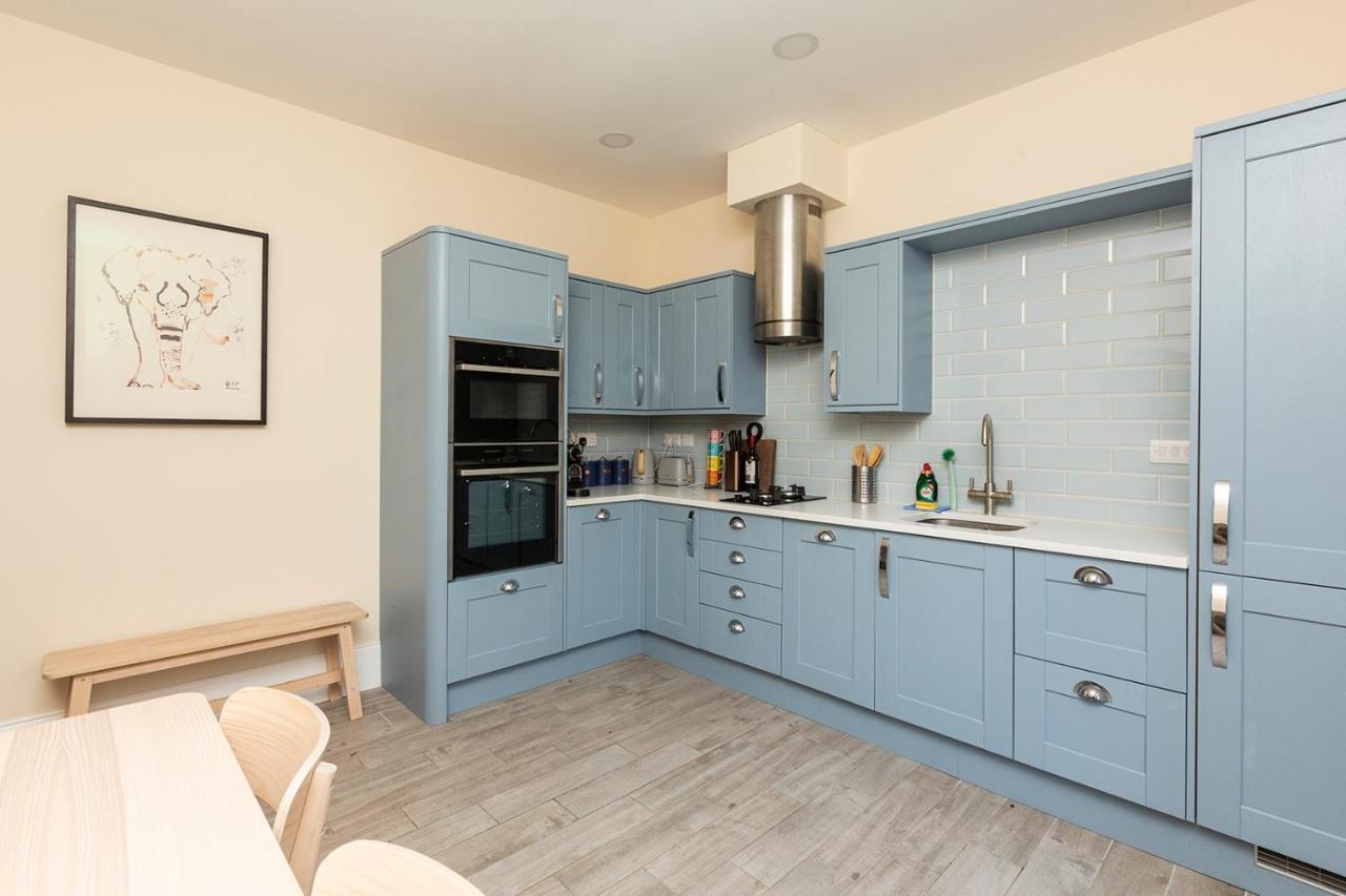 Stunning Seaside Apartment Over 3 Floors Near Margate Westgate-on-Sea Buitenkant foto